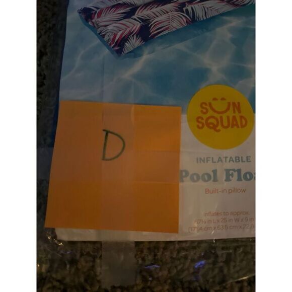 New Sun Squad Inflatable target Pool Float Built-in Pillow 5ft 7 1/2 inches long - Picture 5 of 5